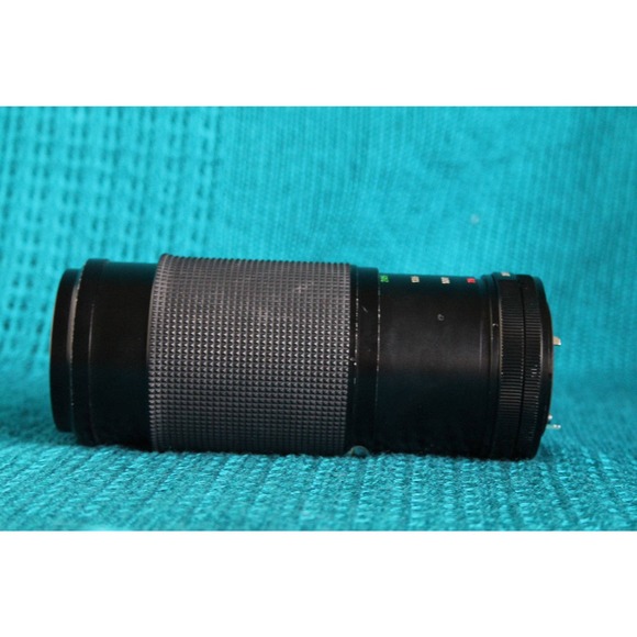 Vivitar 75-205 MM F1:3.8-4.8 Lens Canon Fd mount - Picture 7 of 9